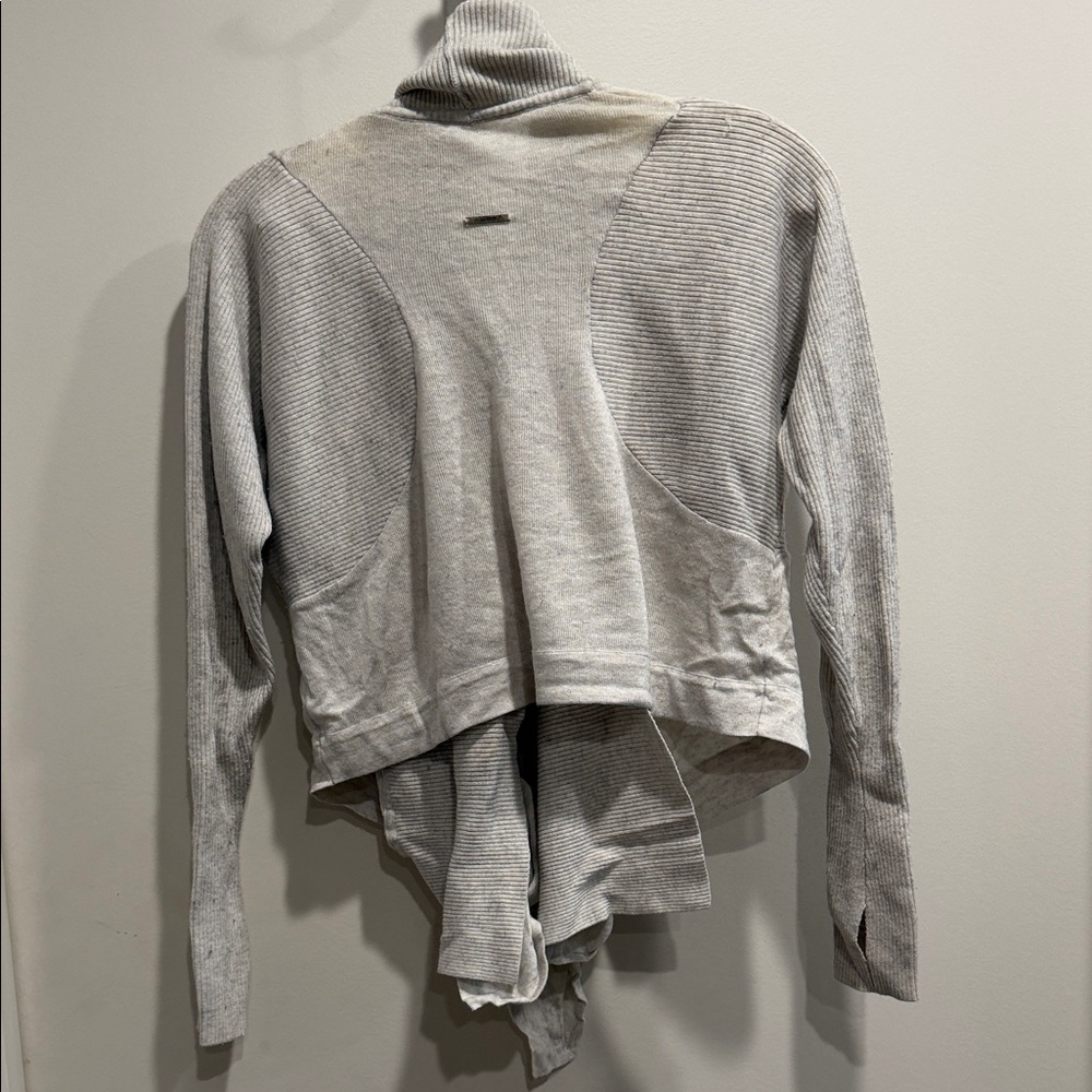 Oldie but goodie….Elegant Cream Women's Sweater - Picture 2 of 3